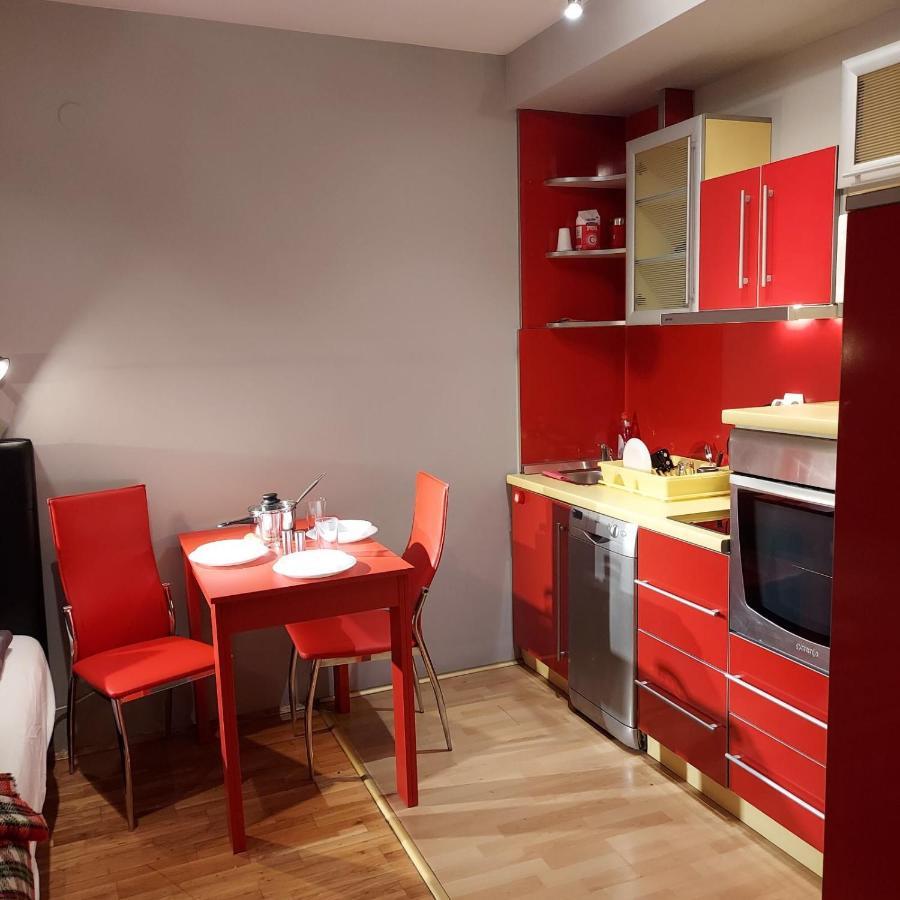 Savinac Apartman U Srcu Beograda, Trg Slavija Exterior photo